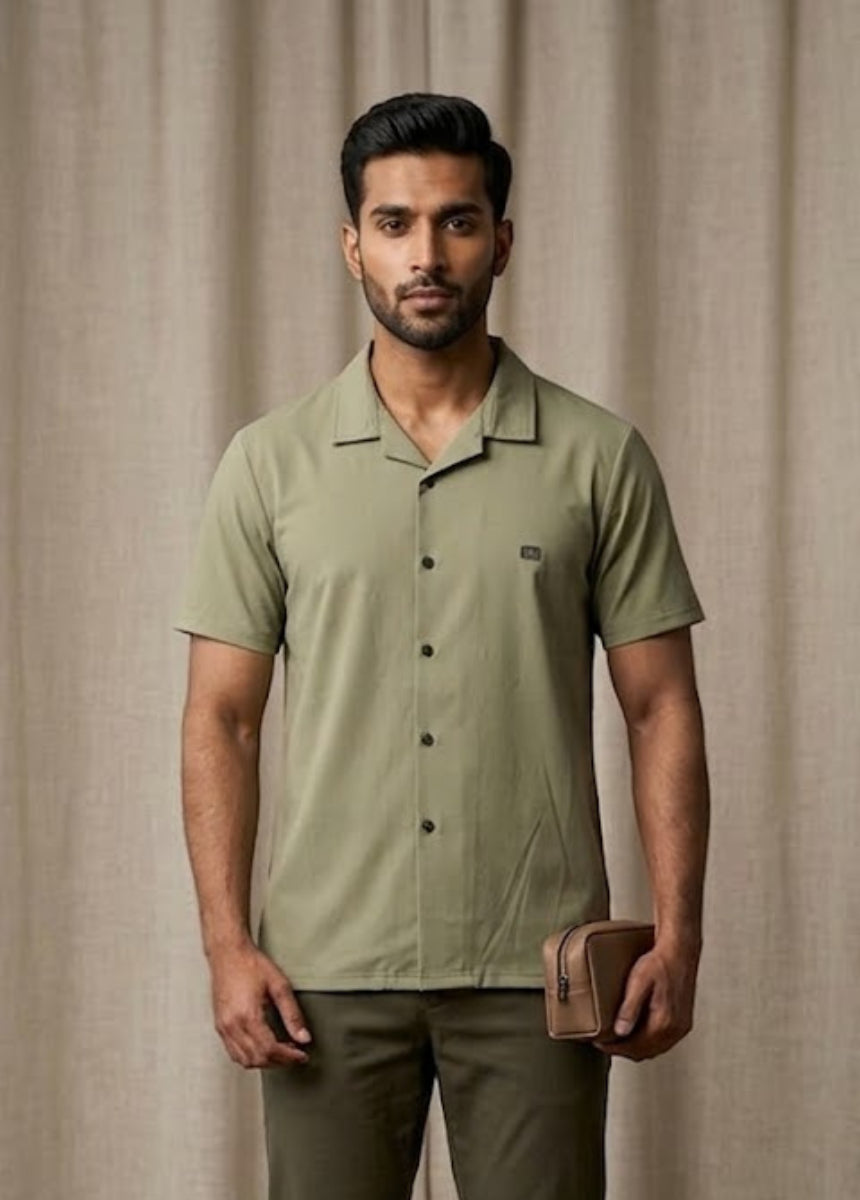 Men’s Olive Green Summer Short Sleeve Shirt – Breathable Comfort Fit