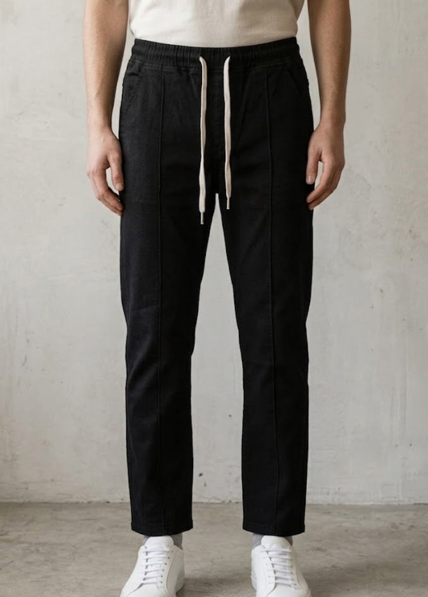 Zyvor-Black-Jogger-Pants-Front-View-Black.