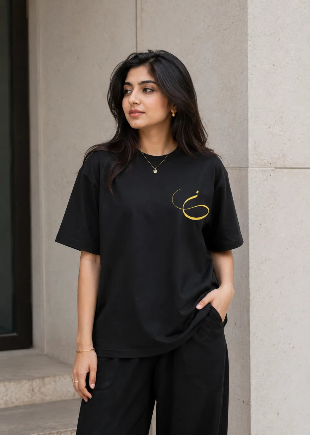 Minimalist Black Arabic Calligraphy Unisex T-Shirt – Premium Cotton