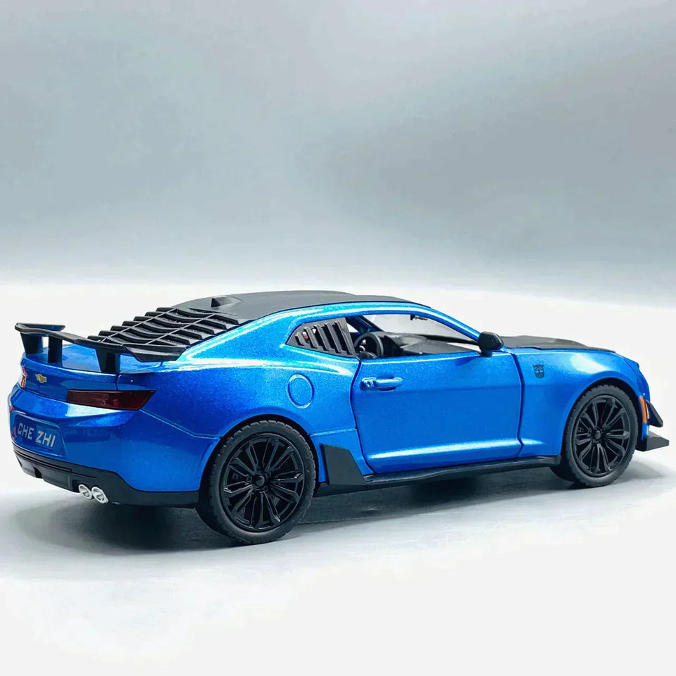 Diecast Chevrolet Camaro With Light Scale 1:24 - TZP1