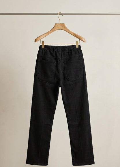 Zyvor-Black-Jogger-Pants-Front-View-Black.