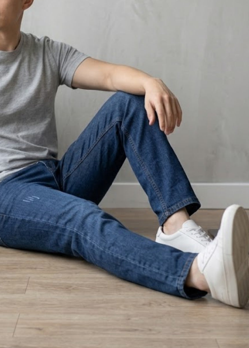 Zyvor-Classic-Blue-Denim-Jeans-Front-View-Blue.